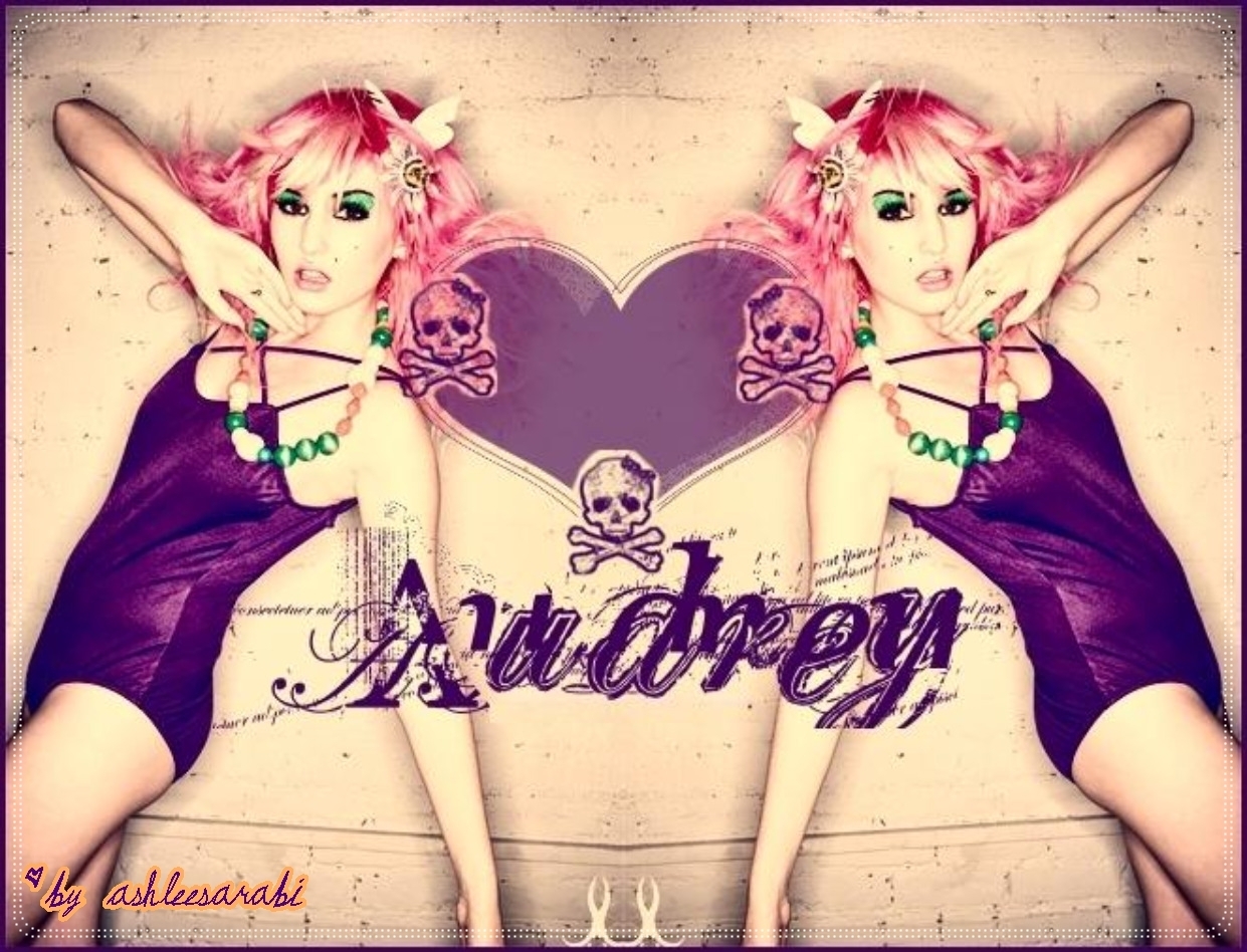 Audrey-Kitching-.jpg